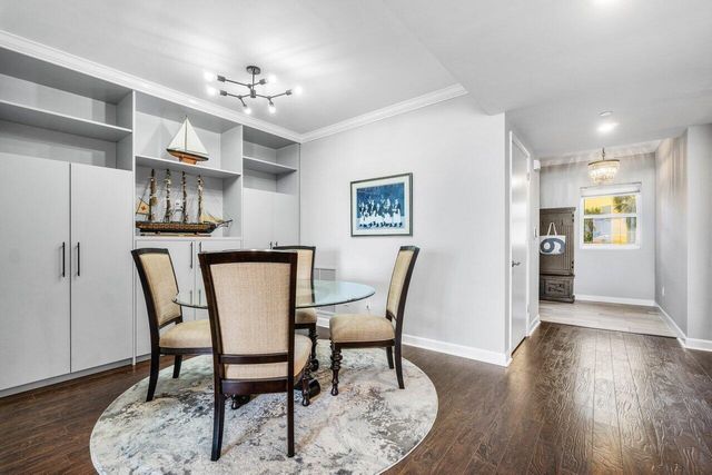 2650 Lake Shore Drive 201, Riviera Beach, FL 33404