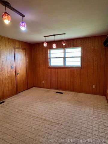 11252 S Hwy 377, Kingston, OK 73439