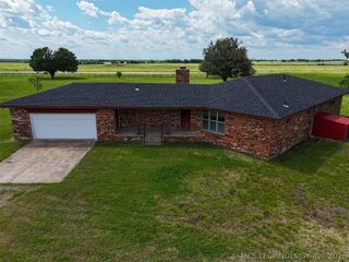11252 S Hwy 377, Kingston, OK 73439