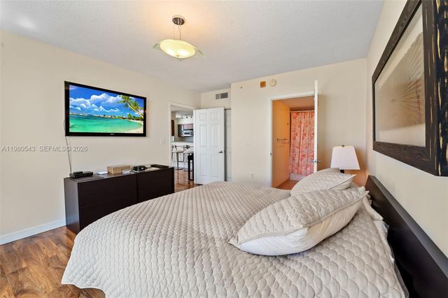 2080 S Ocean Dr 1402, Hallandale Beach, FL 33009