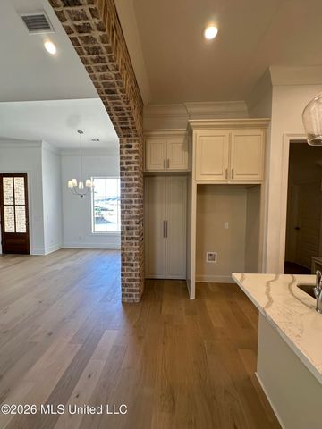 408 Aurora Circle, Canton, MS 39046