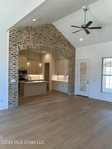 408 Aurora Circle, Canton, MS 39046