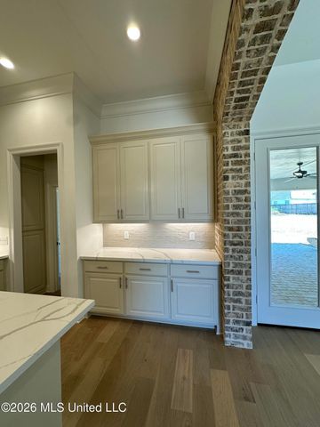 408 Aurora Circle, Canton, MS 39046