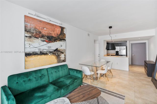 185 SE 14th Ter 2602, Miami, FL 33131