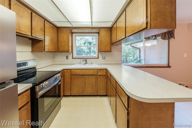 60384 Shawnee Lane, Washington, MI 48094