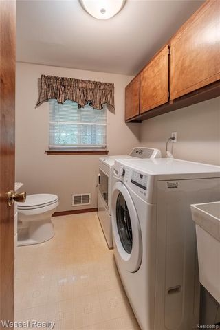 60384 Shawnee Lane, Washington, MI 48094