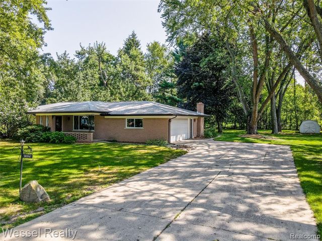 60384 Shawnee Lane, Washington, MI 48094