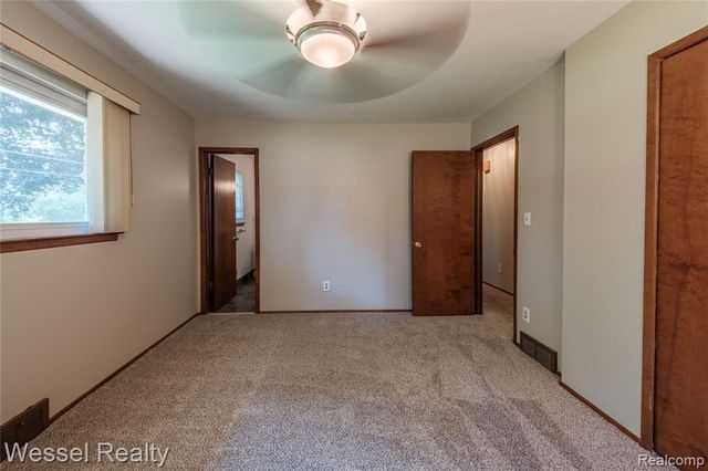 60384 Shawnee Lane, Washington, MI 48094