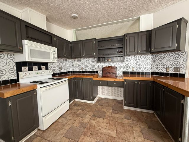 2487 Corinth Road, Lafayette, GA 30728