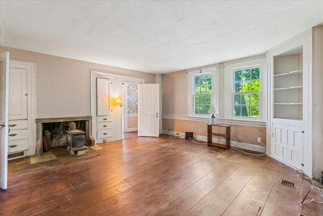 2 Cold Spring Road, Shaftsbury, VT 05257