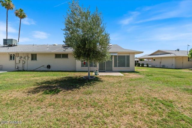 10895 W CLAIR Drive, Sun City, AZ 85351