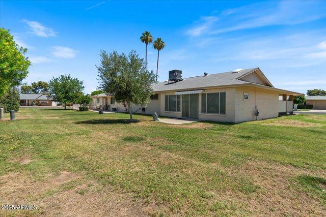 10895 W CLAIR Drive, Sun City, AZ 85351