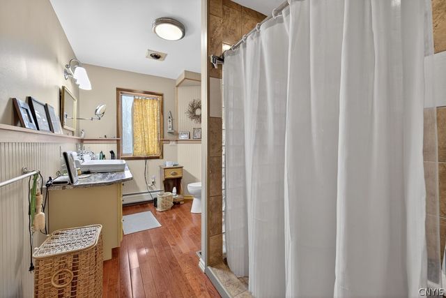 4000 Bishop Hill Road, Marcellus, NY 13108