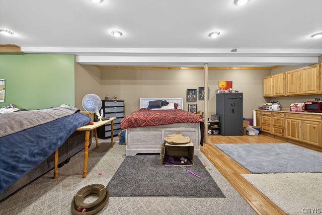 4000 Bishop Hill Road, Marcellus, NY 13108