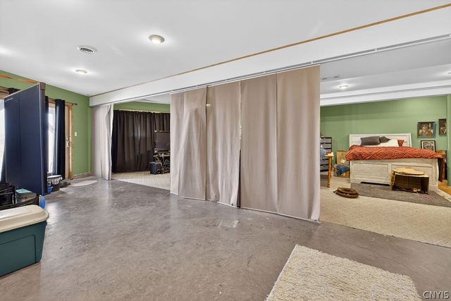 4000 Bishop Hill Road, Marcellus, NY 13108