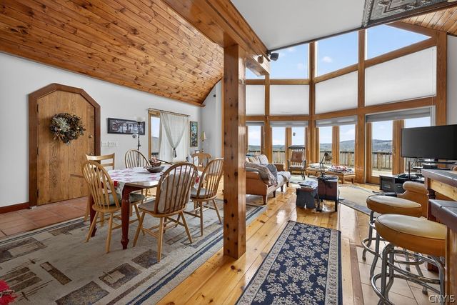 4000 Bishop Hill Road, Marcellus, NY 13108