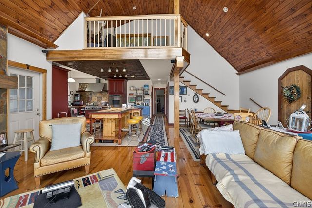 4000 Bishop Hill Road, Marcellus, NY 13108