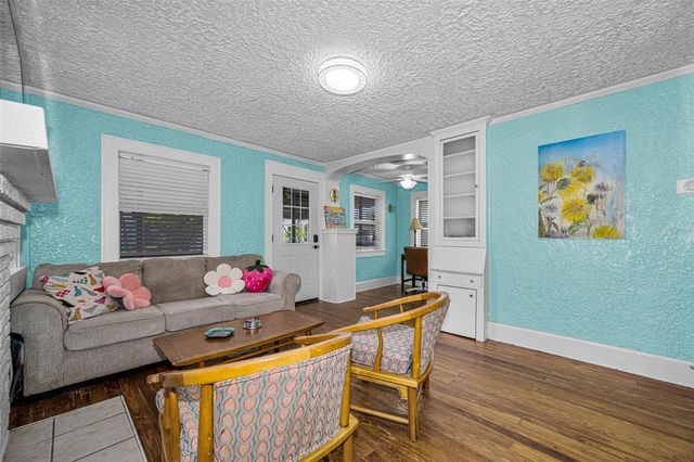 3829 2ND AVENUE N, St Petersburg, FL 33713