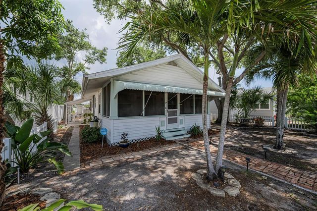 3829 2ND AVENUE N, St Petersburg, FL 33713