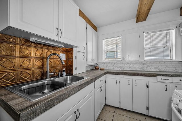 3829 2ND AVENUE N, St Petersburg, FL 33713