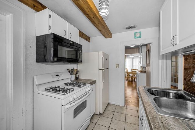 3829 2ND AVENUE N, St Petersburg, FL 33713