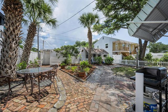 3829 2ND AVENUE N, St Petersburg, FL 33713