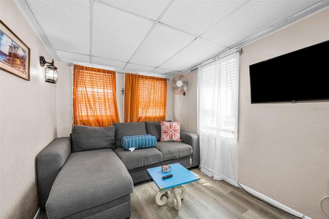 3829 2ND AVENUE N, St Petersburg, FL 33713