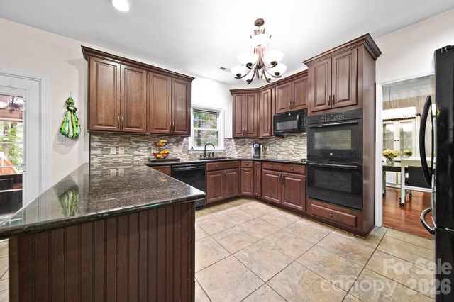 3400 Thistle Bloom Court, Charlotte, NC 28269