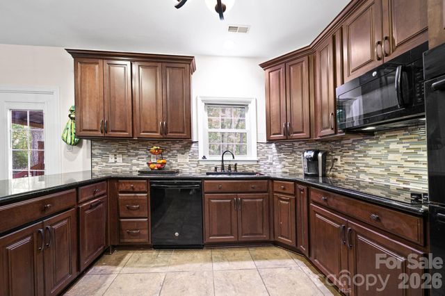 3400 Thistle Bloom Court, Charlotte, NC 28269