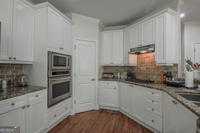 5746 Nix Bridge Road, Gainesville, GA 30506