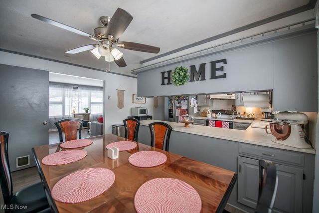 4022 State Route 516 NW, Dover, OH 44622