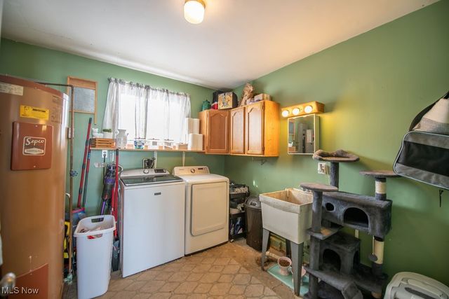 4022 State Route 516 NW, Dover, OH 44622