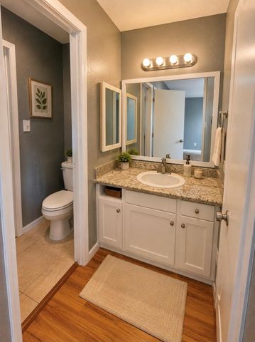 6111 Beverly Hill Street 20, Houston, TX 77057