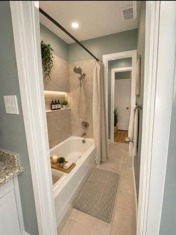 6111 Beverly Hill Street 20, Houston, TX 77057