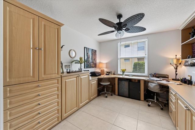 7131 BOCA GROVE PLACE 104, Lakewood Ranch, FL 34202