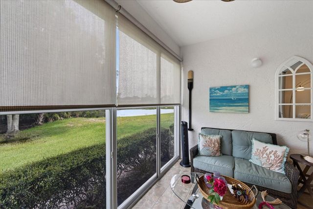 7131 BOCA GROVE PLACE 104, Lakewood Ranch, FL 34202