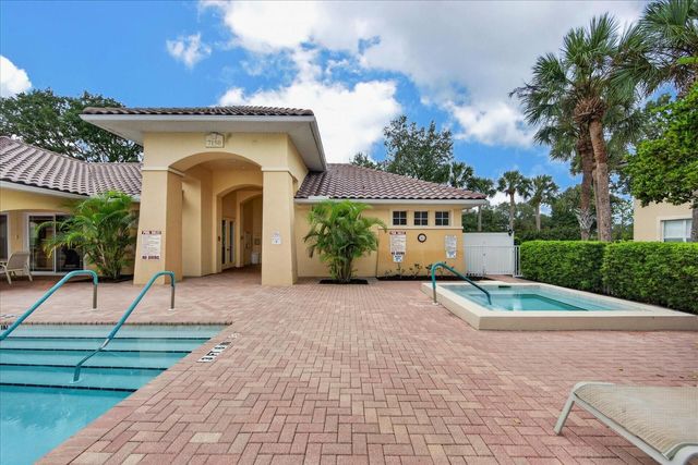 7131 BOCA GROVE PLACE 104, Lakewood Ranch, FL 34202