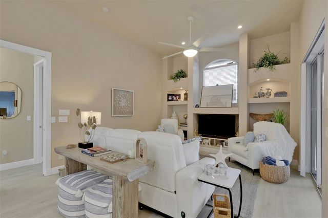 8451 SOUTHWIND BAY CIRCLE, Fort Myers, FL 33908