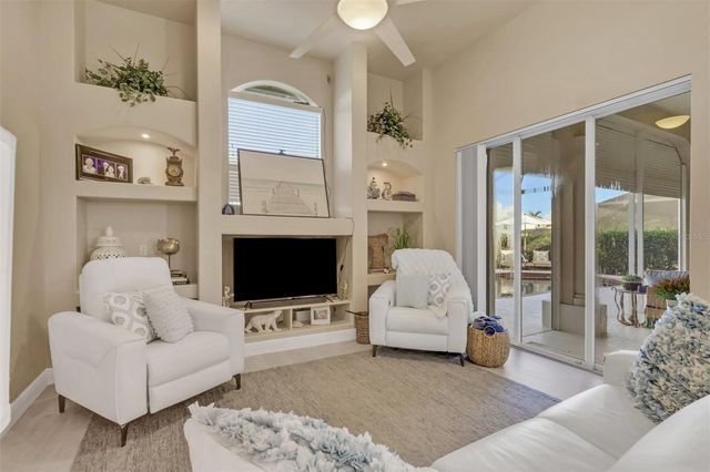 8451 SOUTHWIND BAY CIRCLE, Fort Myers, FL 33908