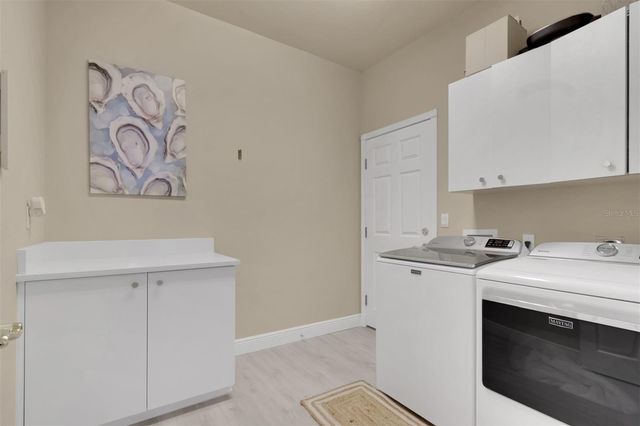 8451 SOUTHWIND BAY CIRCLE, Fort Myers, FL 33908
