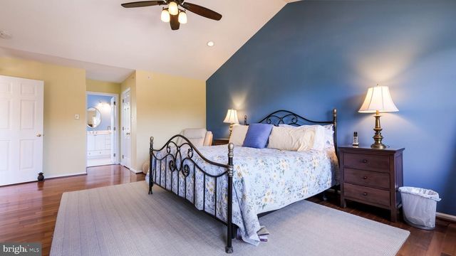 202 POINTER CT, Chalfont, PA 18914
