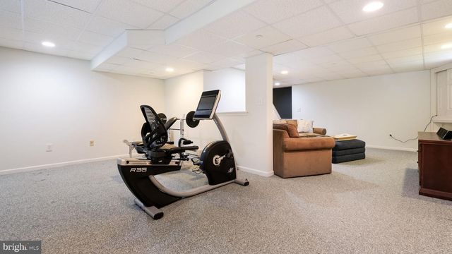 202 POINTER CT, Chalfont, PA 18914