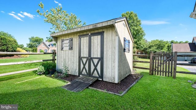 202 POINTER CT, Chalfont, PA 18914