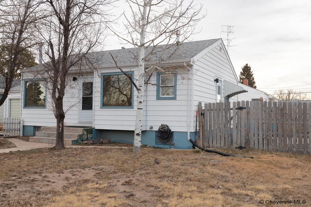 1301 E 23RD ST, Cheyenne, WY 82001