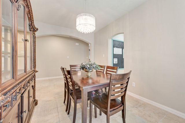 300 Perkins Drive, Lantana, TX 76226