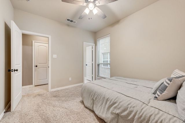 300 Perkins Drive, Lantana, TX 76226