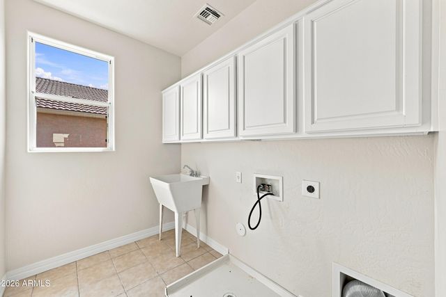 10274 E ASTER Lane, Florence, AZ 85132