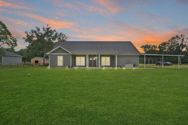2518 County Road 160, Alvin, TX 77511