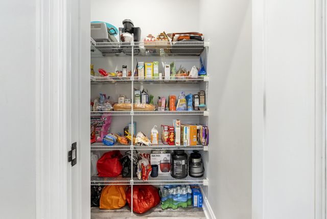 2617 Outlaws Way, Panama City, FL 32405