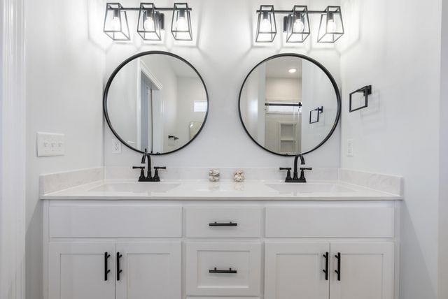 2617 Outlaws Way, Panama City, FL 32405